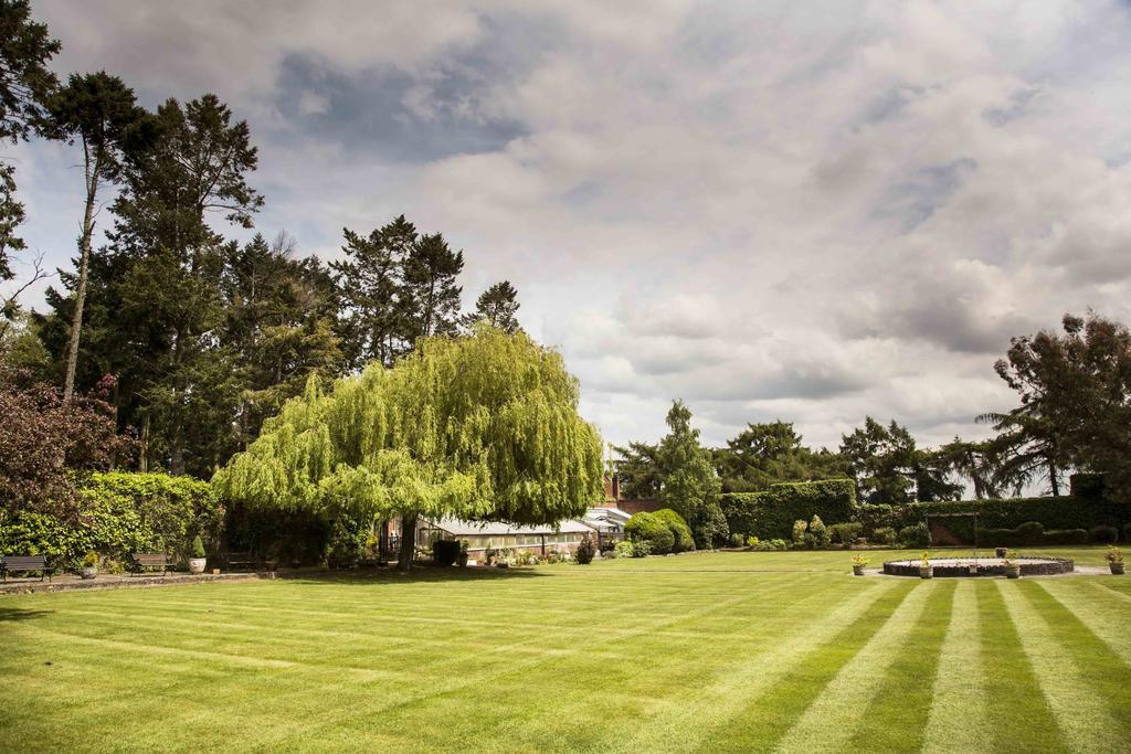 Hogarths Stone Manor Hotell Kidderminster Eksteriør bilde